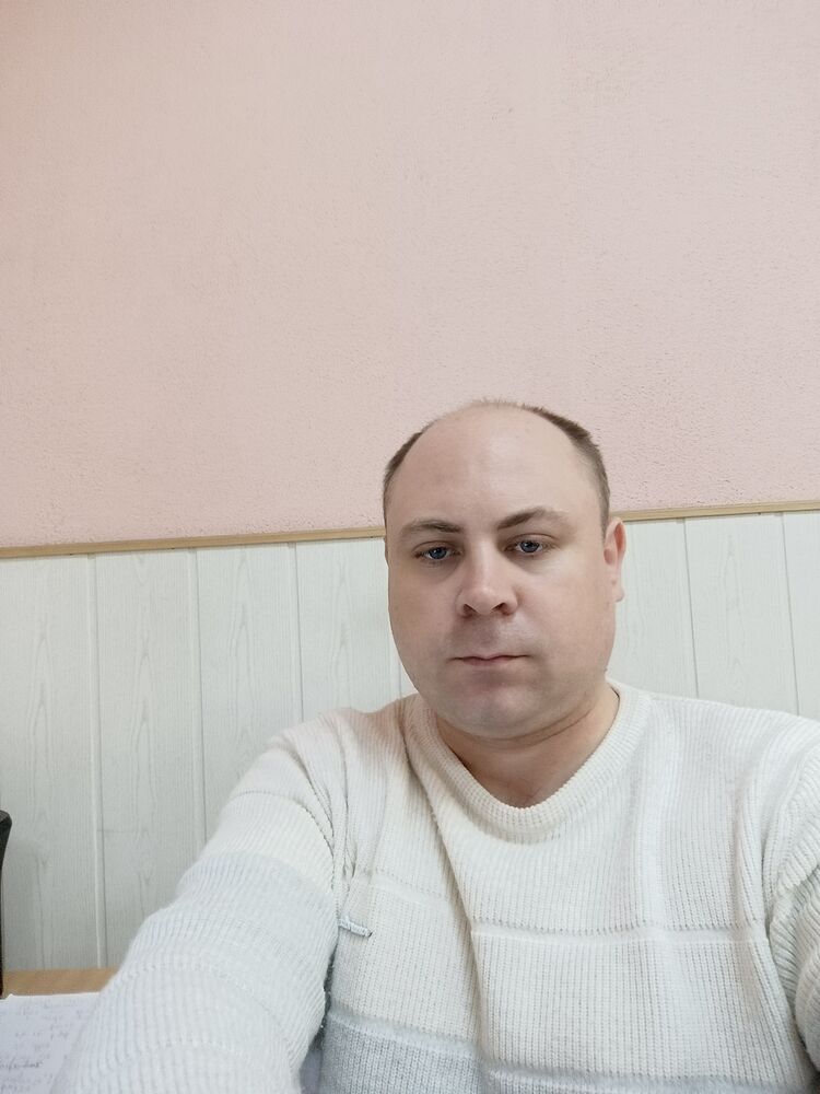 ,   Nukolai, 39 ,   ,   