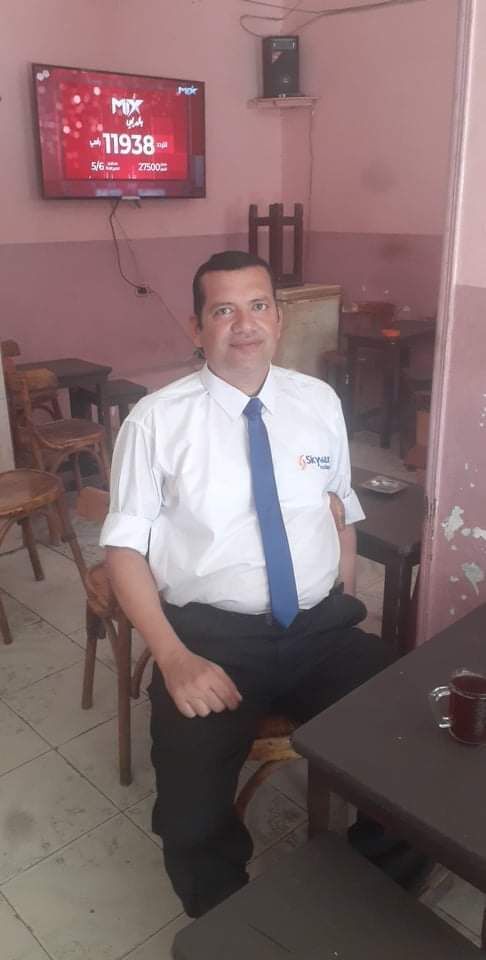  23977623  Younes, 51 ,    