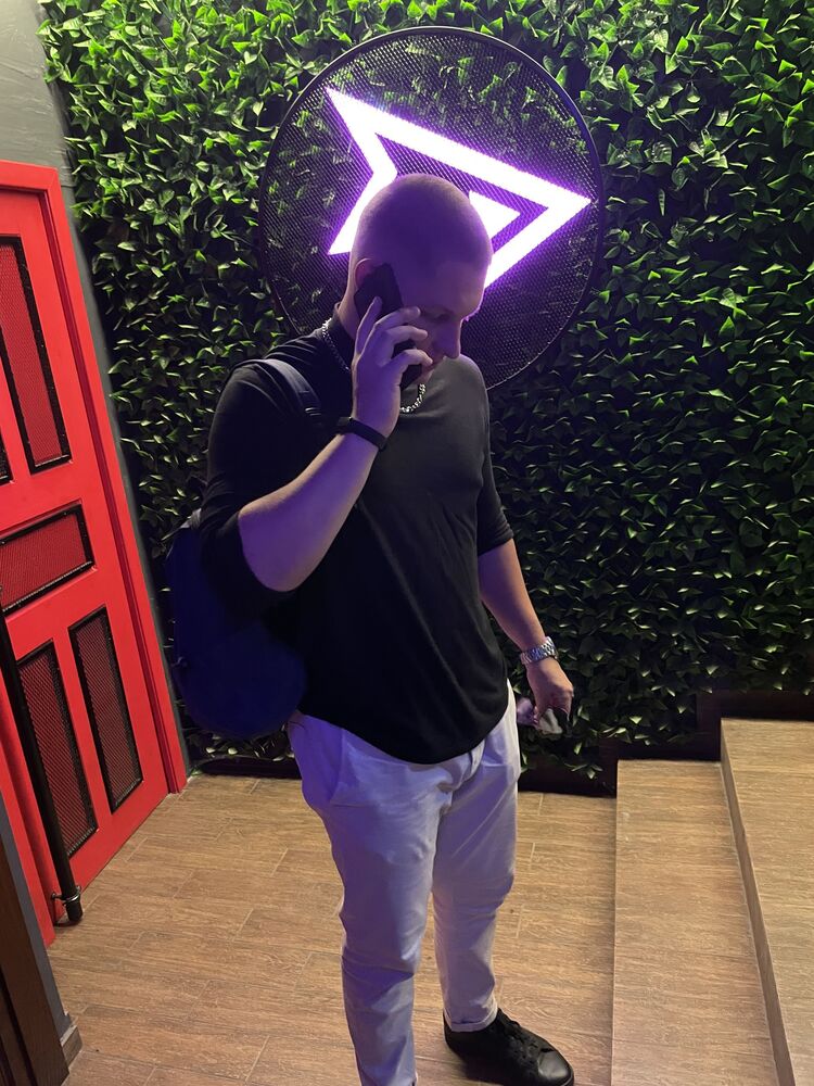  34881273  , 22 ,    