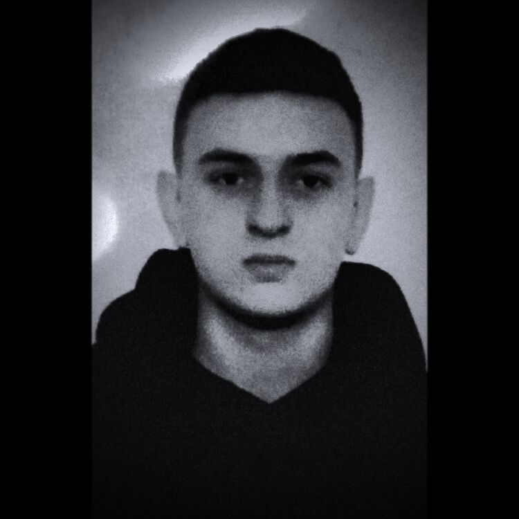  48841213  , 21 ,    