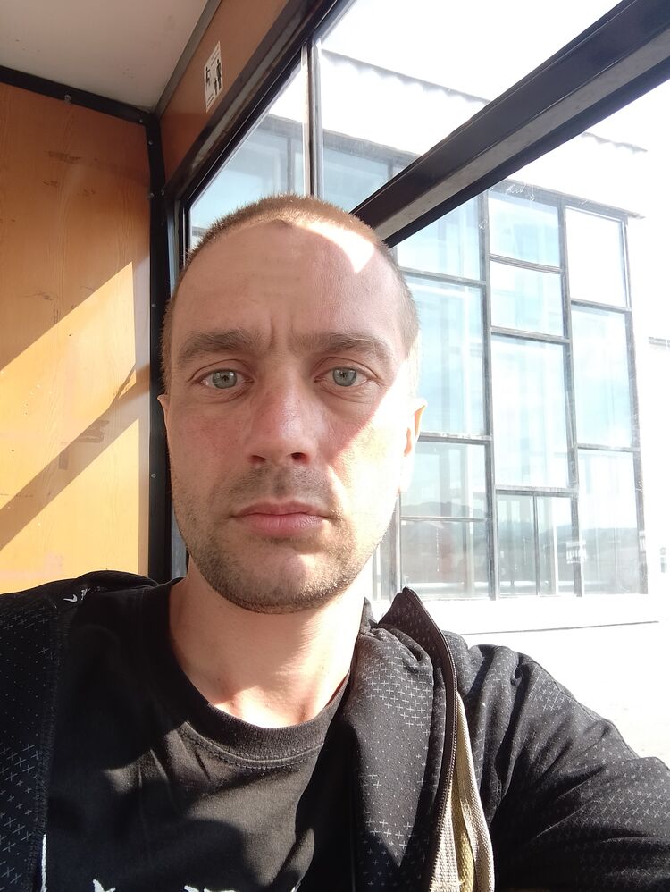  35311493  , 38 ,    