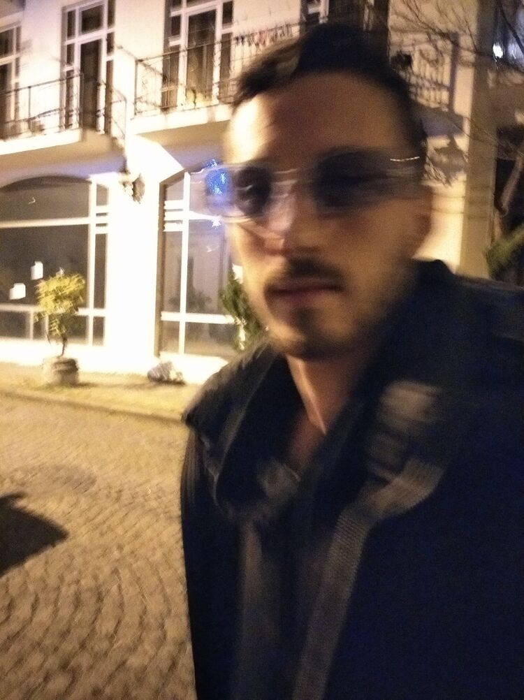  18828203  Kito, 32 ,    