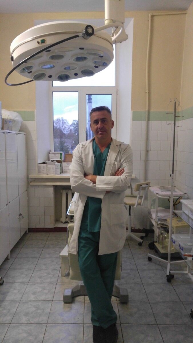  ,   Andrey, 52 ,  