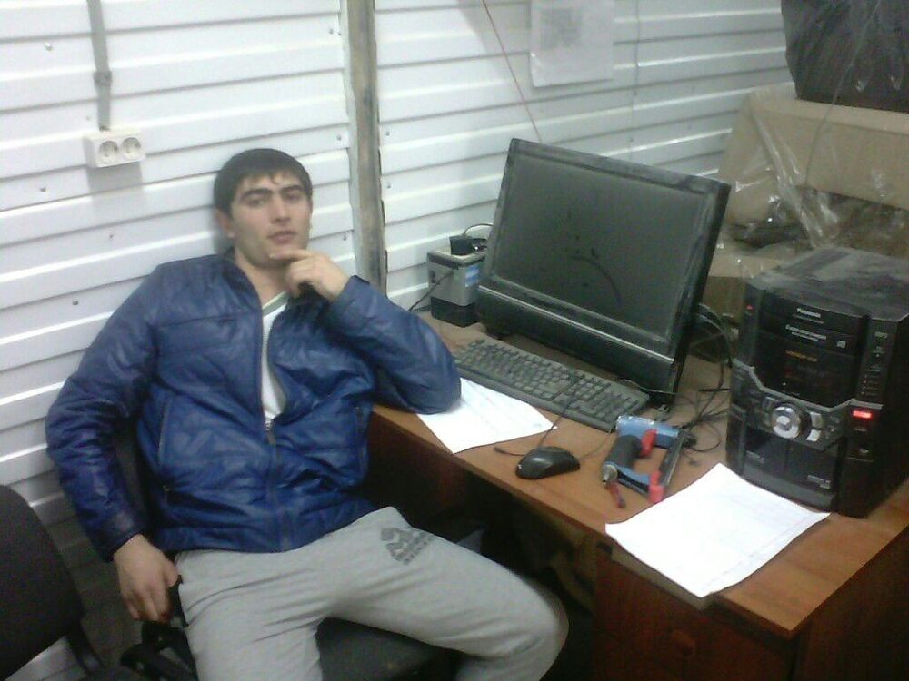  9929633  , 37 ,    