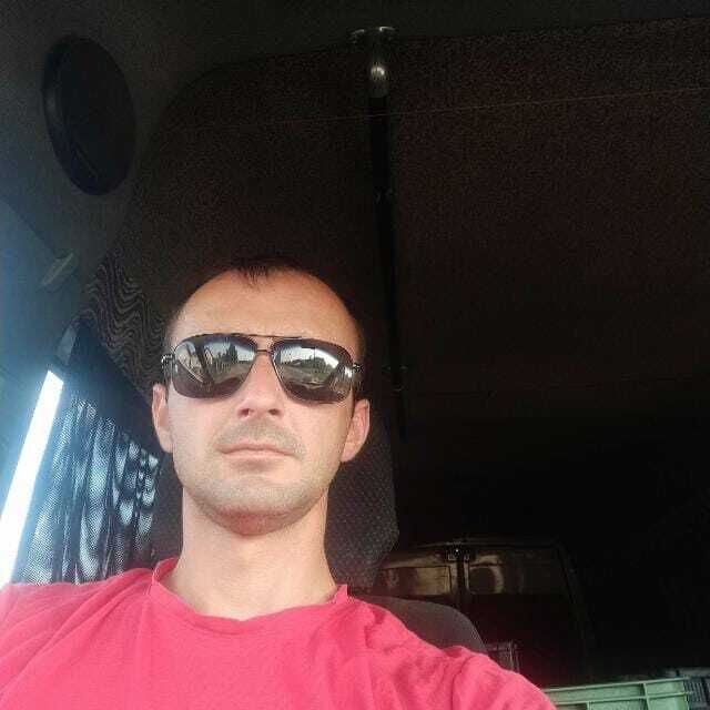  52629463  , 37 ,    