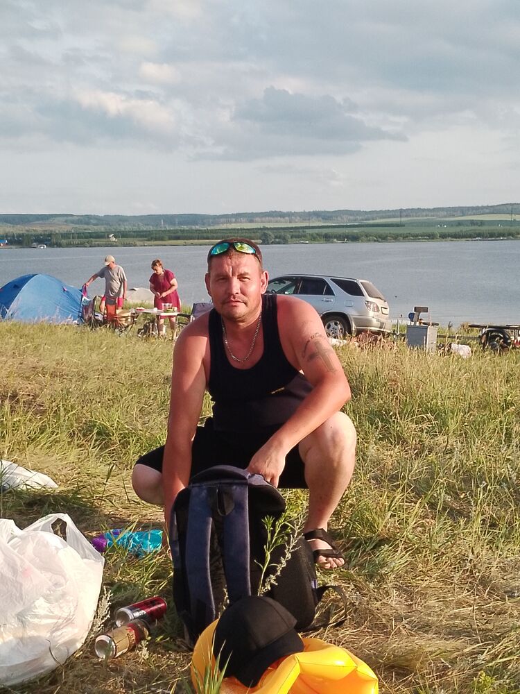  45274793  Sergey, 40 ,    