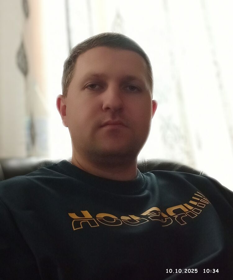  53930233  , 35 ,    