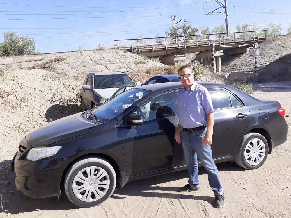  53581193  Vladimir, 54 ,    