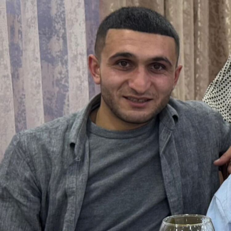 ���� 56025613 ������� Armen, 32 ����, ���� ���������� � ��������