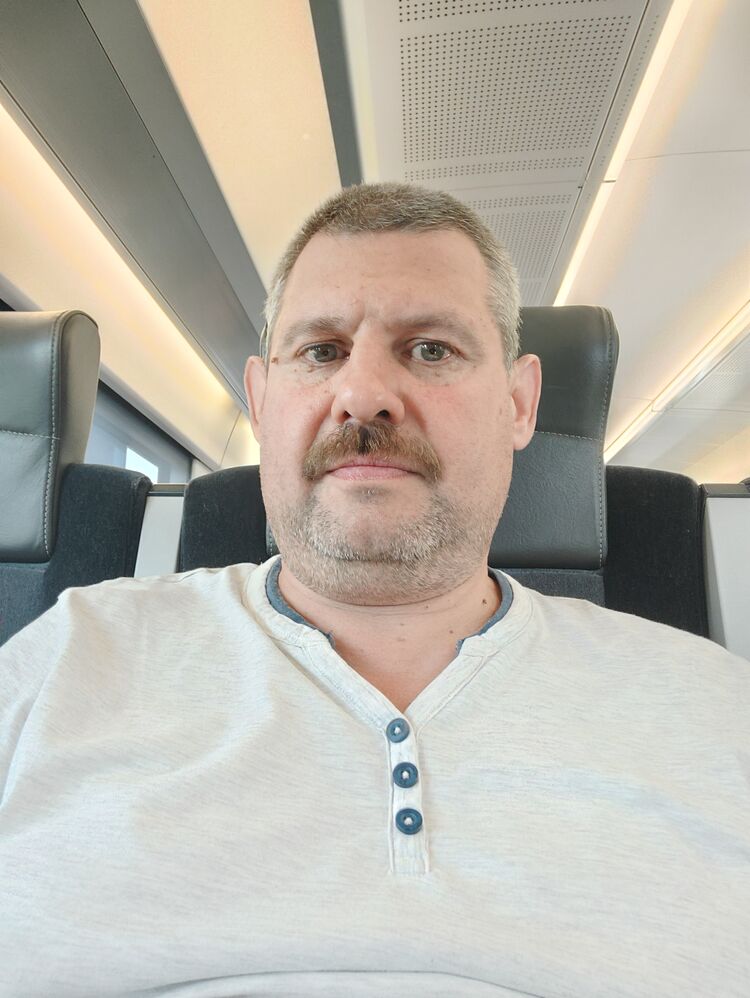  28346813  Sergey, 52 ,    