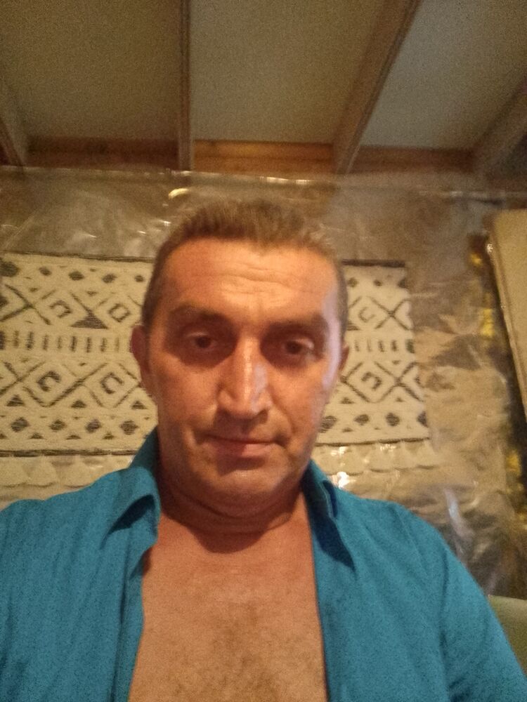  37751693  , 53 ,    