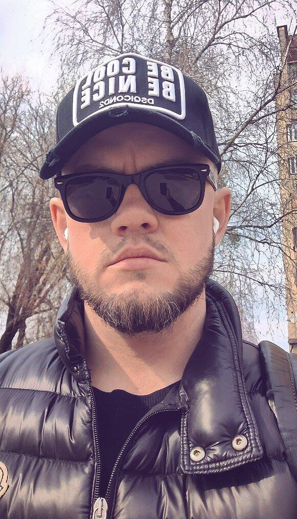  ,   Mikhail, 35 ,   ,   , c , 