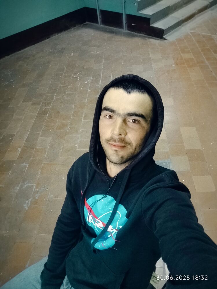  ,   Doston, 30 ,   ,   , c , 