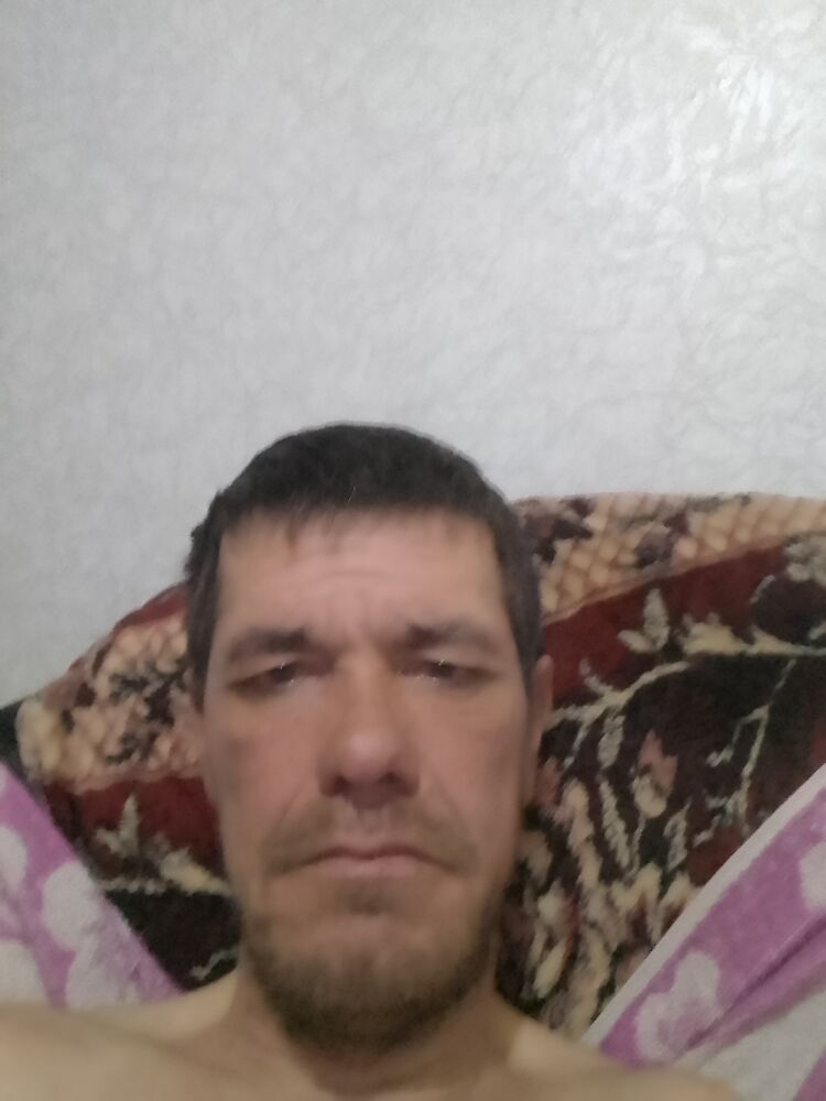  48322423  Nikolai, 45 ,    