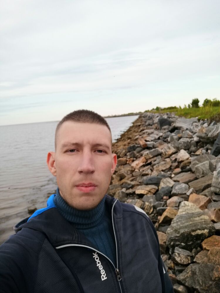  ,   Stas, 34 ,   ,   