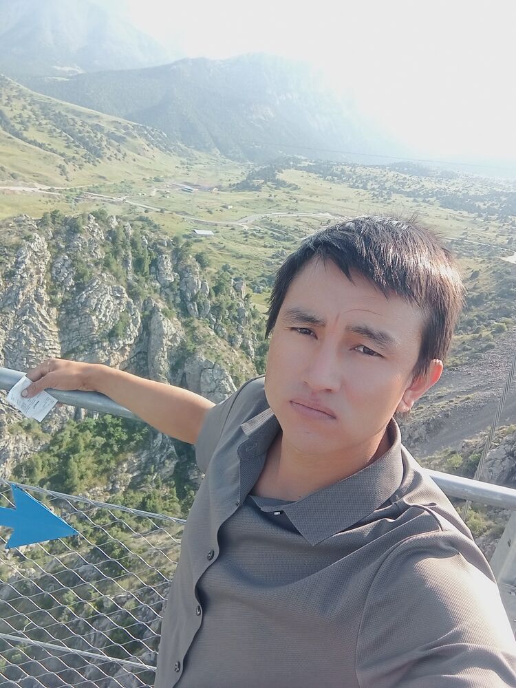  46190113  Husniddin, 29 ,    Charenton-Le-Pont