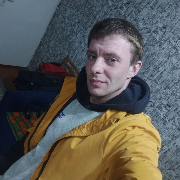  46790403  , 24 ,    