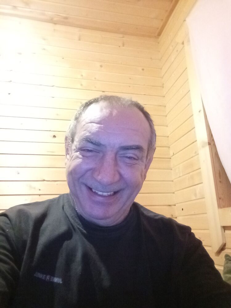  53406913  , 61 ,    