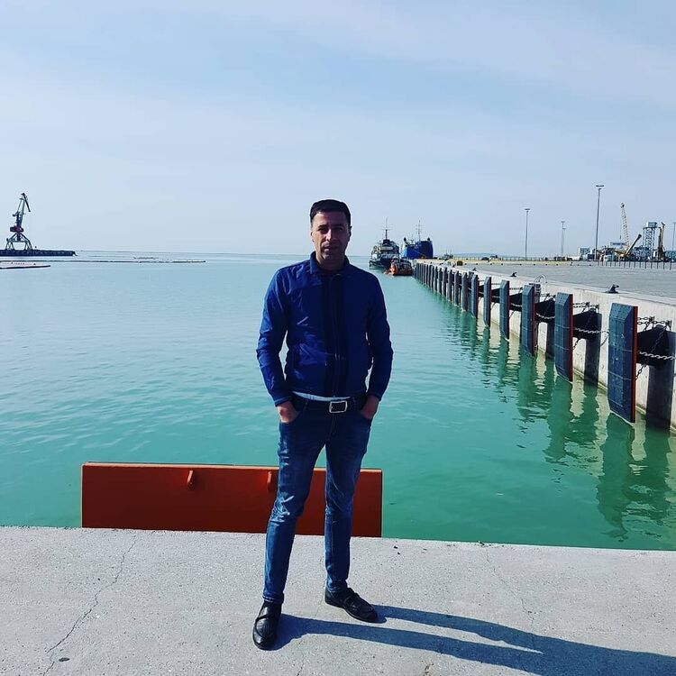  ,   Ramin, 42 ,   ,   , c 