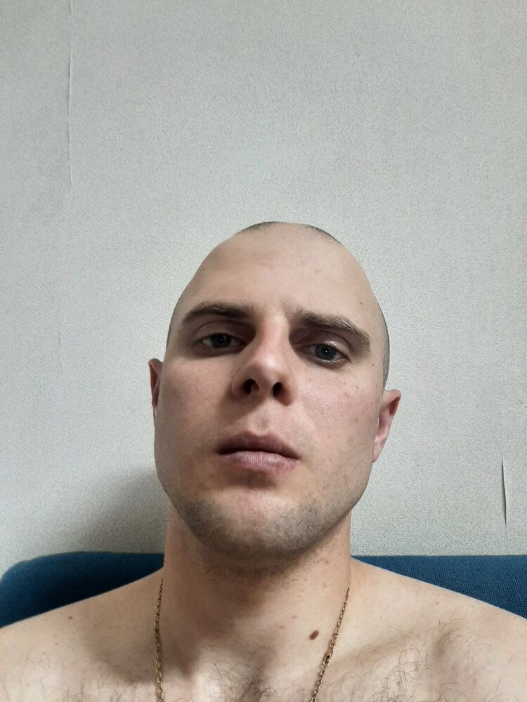  26497143  , 33 ,    