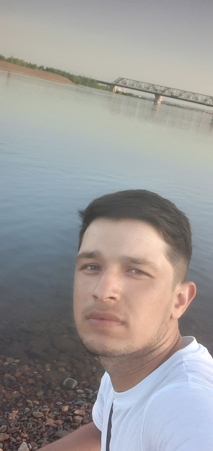  ,   Ruslan, 27 ,   ,   