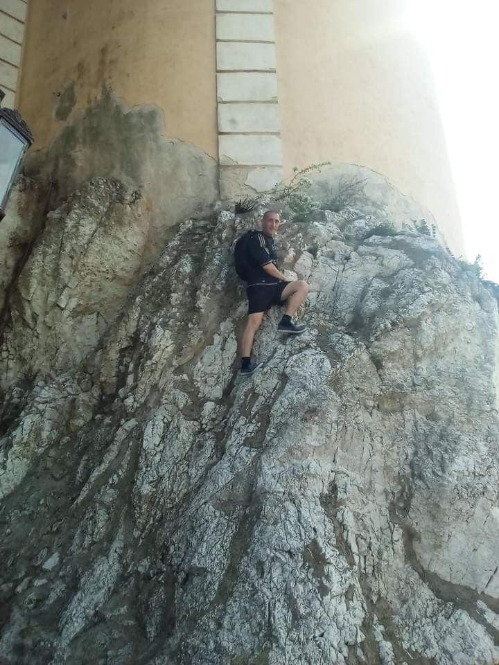  ,   Serghei, 36 ,   ,   , c , 