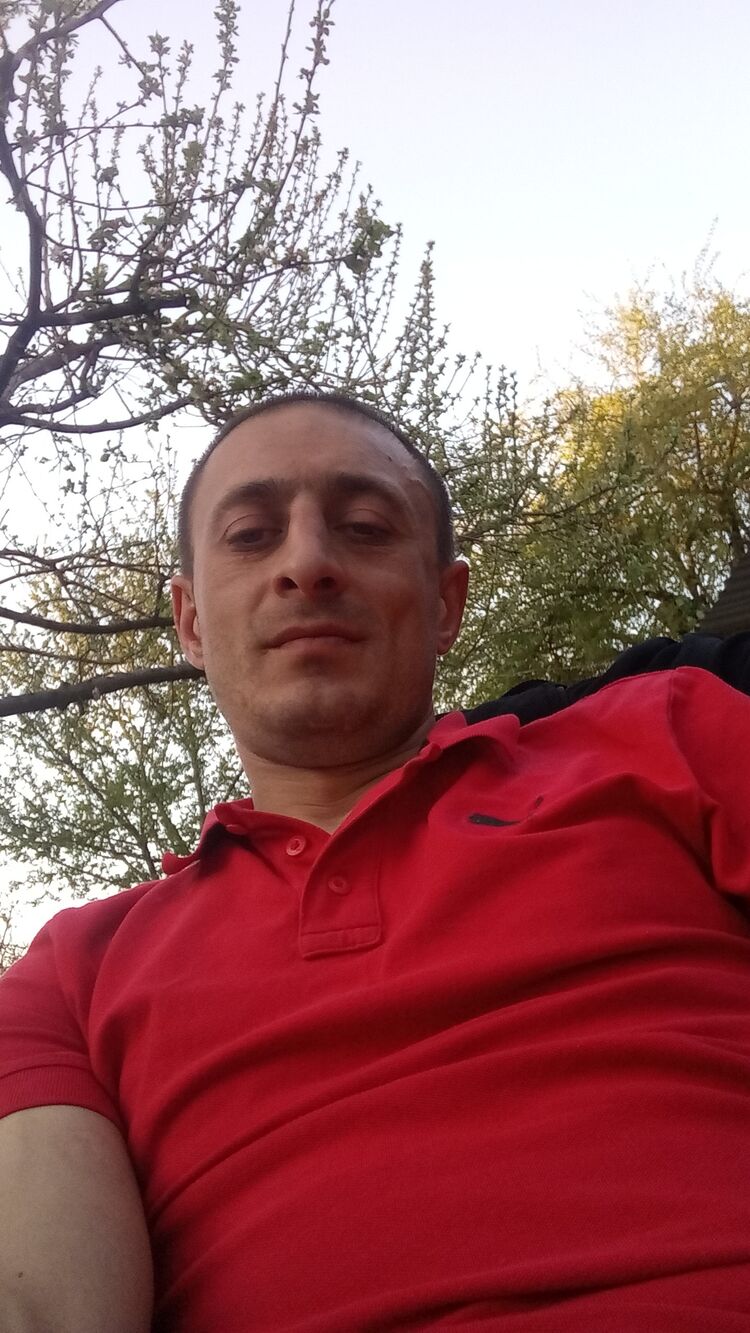  ,   Iura, 37 ,   c 