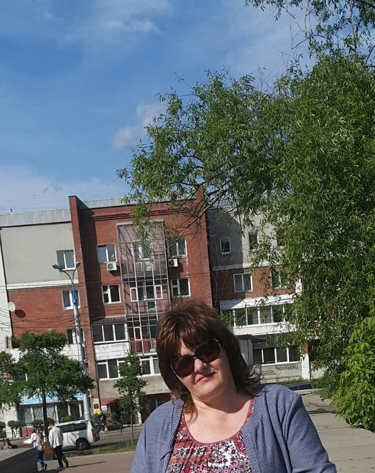 17074943  Lyubov, 60 ,    