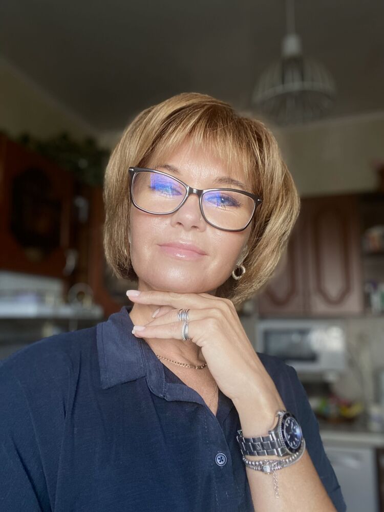  50872923  Elena, 46 ,    