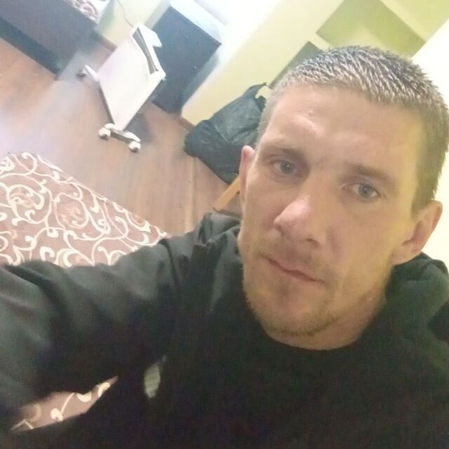  42566603  , 37 ,    