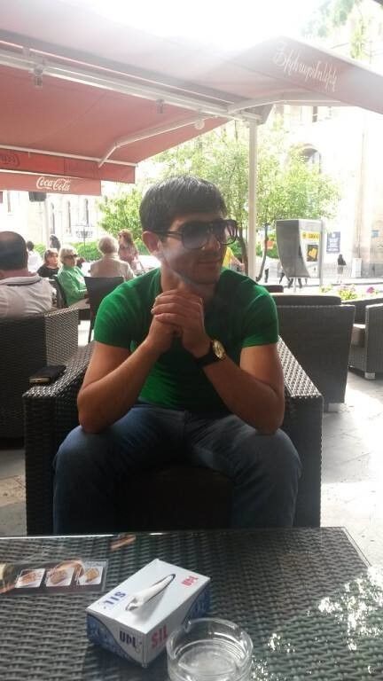  ,   Erik, 31 ,   ,   , c 