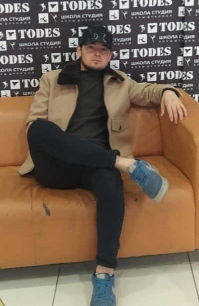  ,   Tursunboy, 23 ,   ,   , c 