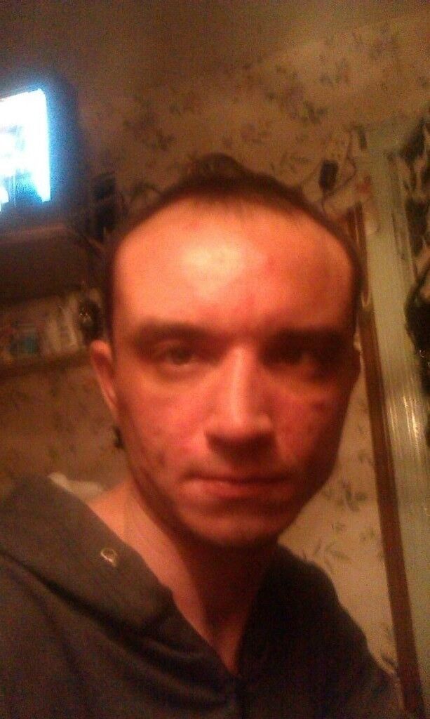  4617603  Slawa, 44 ,    