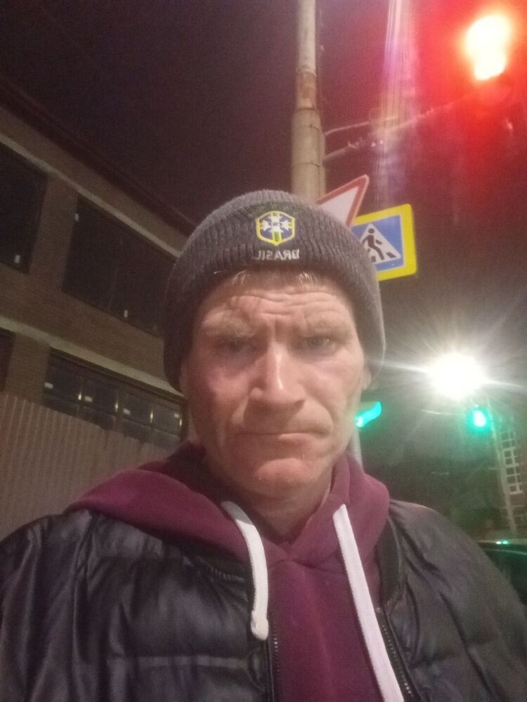  49351603  , 43 ,    --