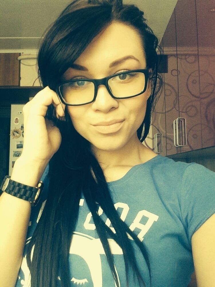  5868903  , 32 ,    