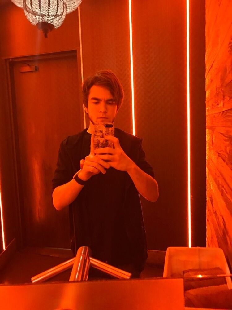  10093933  , 30 ,    