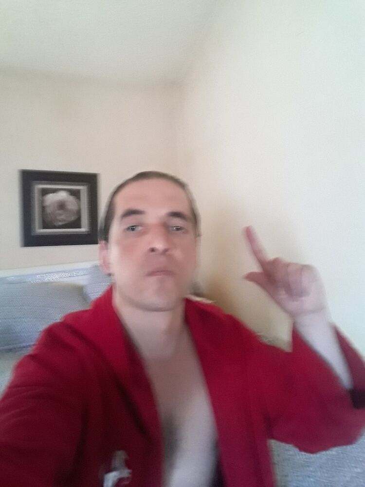  Burbank,   Al, 39 ,   ,   , c 