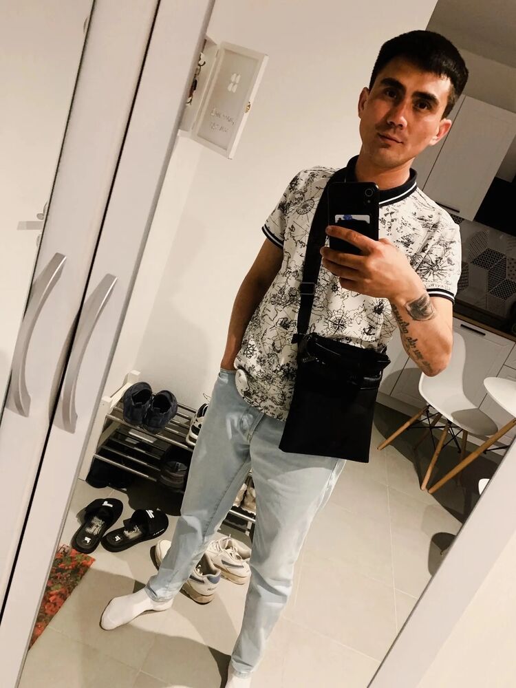  ,   , 35 ,   ,   