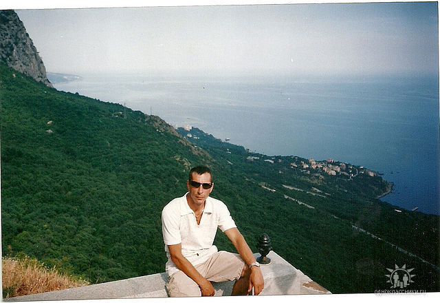  10887643  Igor, 53 ,    