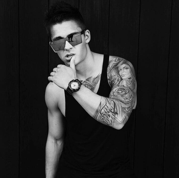  40344813  Lyonya, 21 ,    