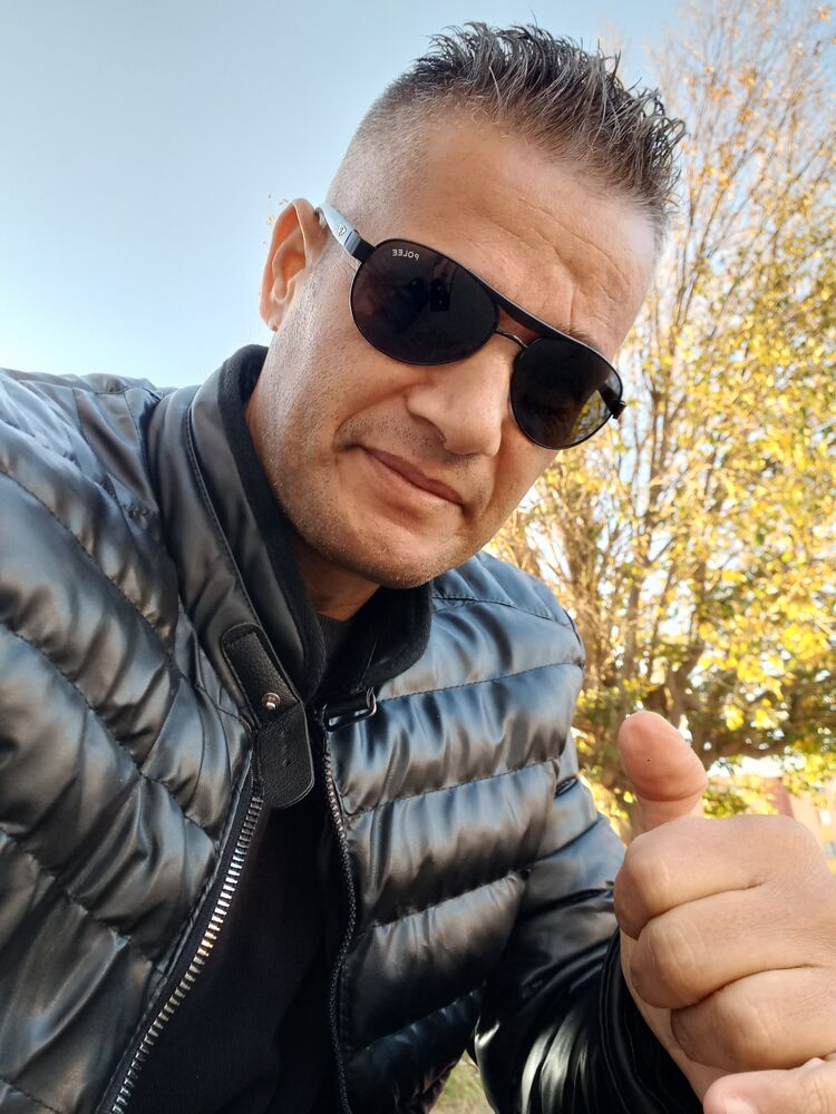  31530353  Allal, 47 ,    