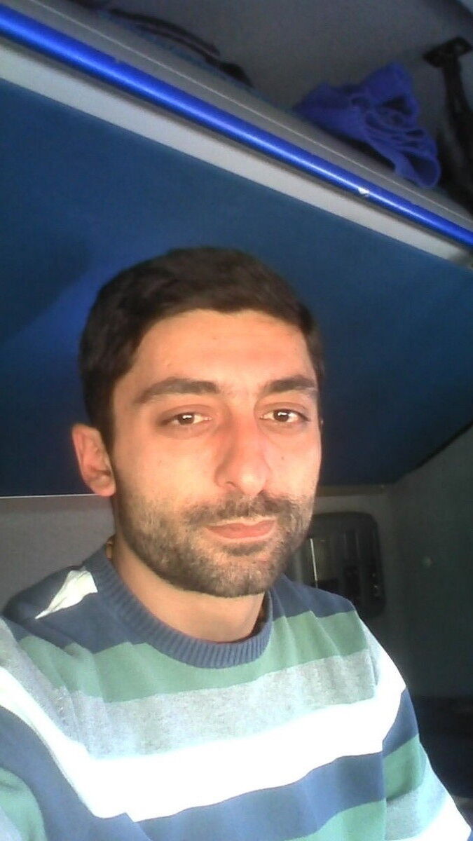  6677703  Levani, 37 ,    