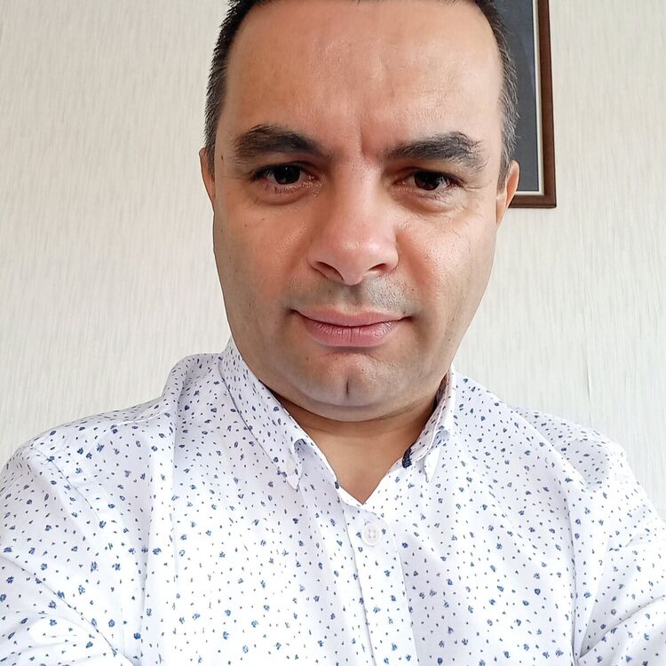  21371903  Levent, 45 ,    