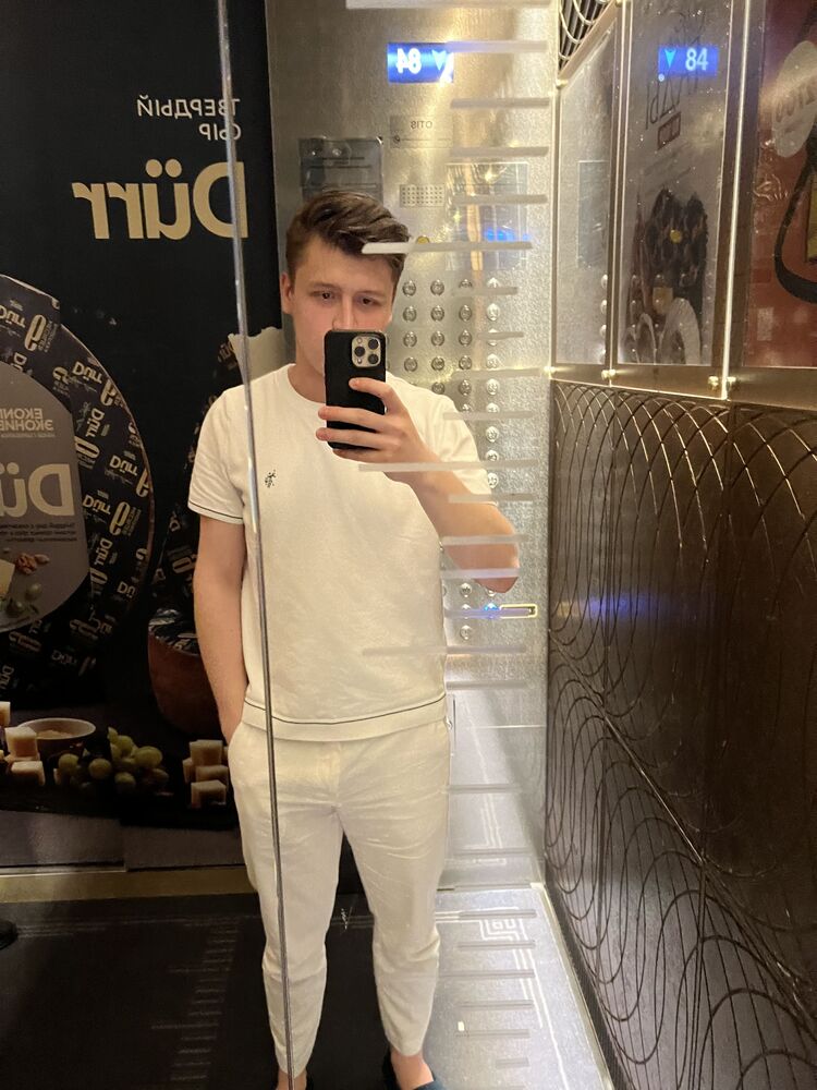 ���� 37851743 ����� ���������, 21 ���, ���� ���������� � ������