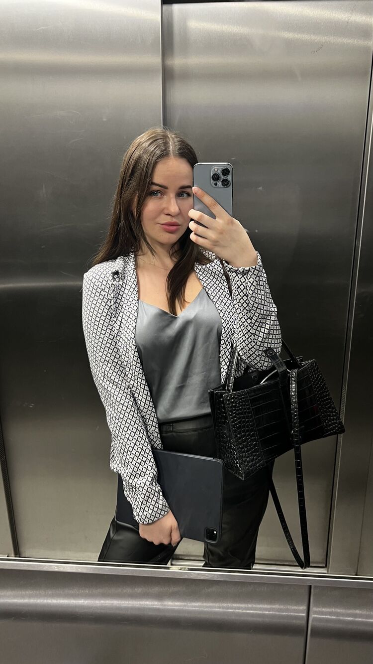 ���� 37875223 ������� ����, 33 ����, ���� ���������� � �����-����������