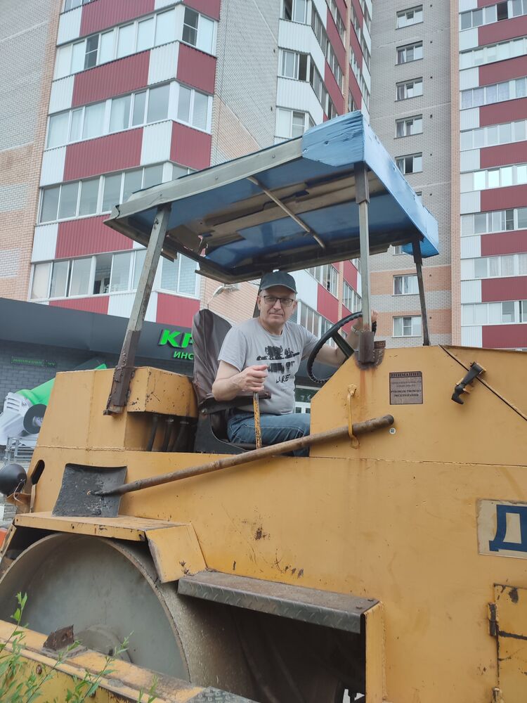  45731613  , 63 ,    