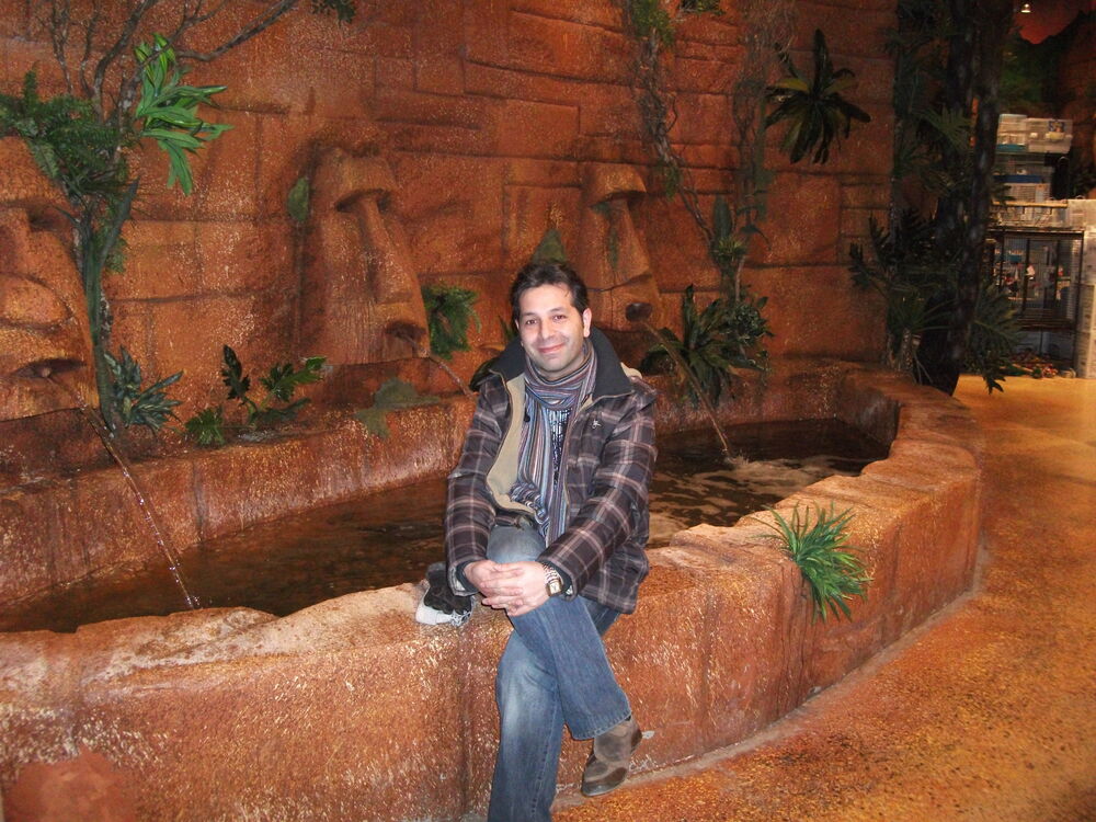  ,   Rey_Armany, 41 ,     , c 