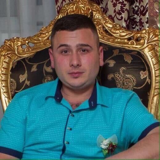  35379343  Vasile, 35 ,    