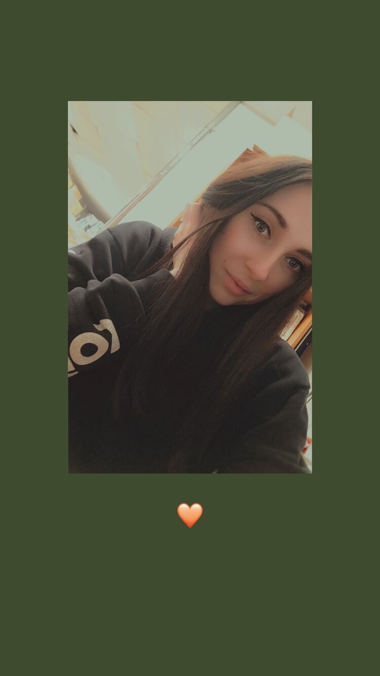  48807523  ˸, 27 ,    -