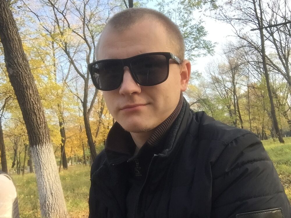  ,   Yarik, 31 ,   ,   , c 